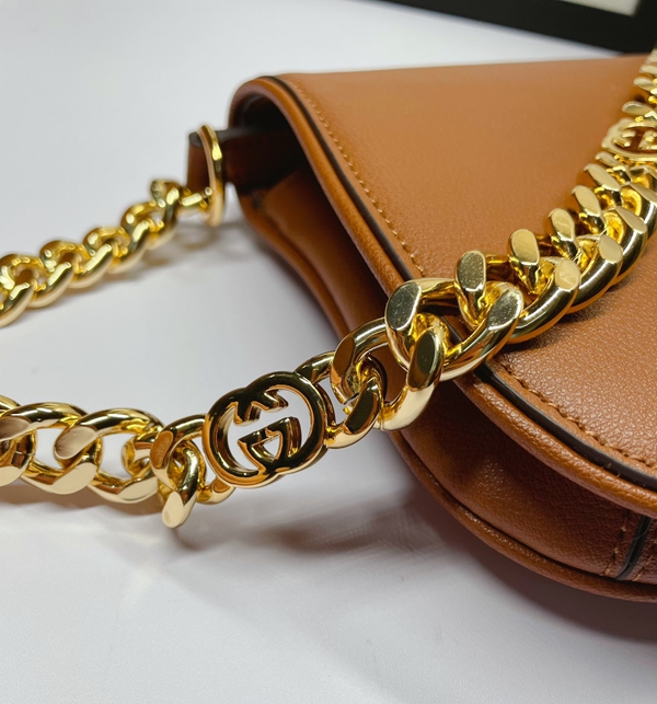 激安グッチバッグコピー角部分ディテール